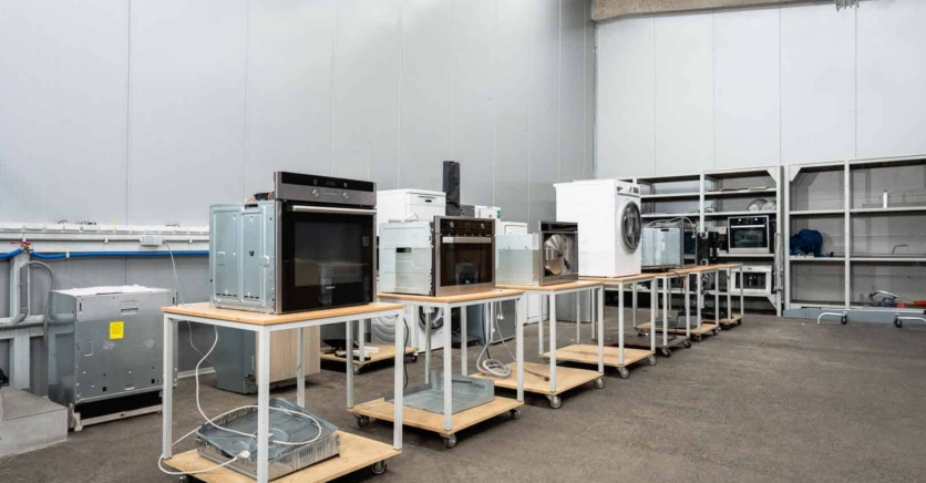 Het repair Centre van Dokter Elektro voor Witgoed herstelling Gent-Mariakerke: wasmachines, vaatwassers en ovens klaar voor vakkundige reparatie.